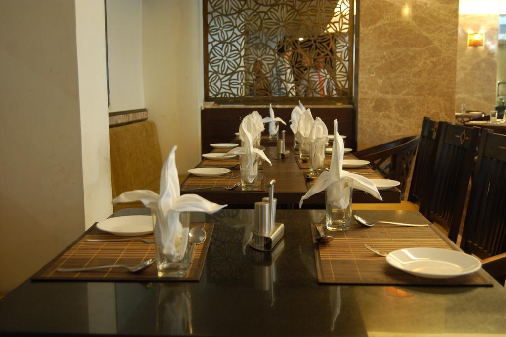 The President-A Boutique Hotel Ahmedabad Esterno foto