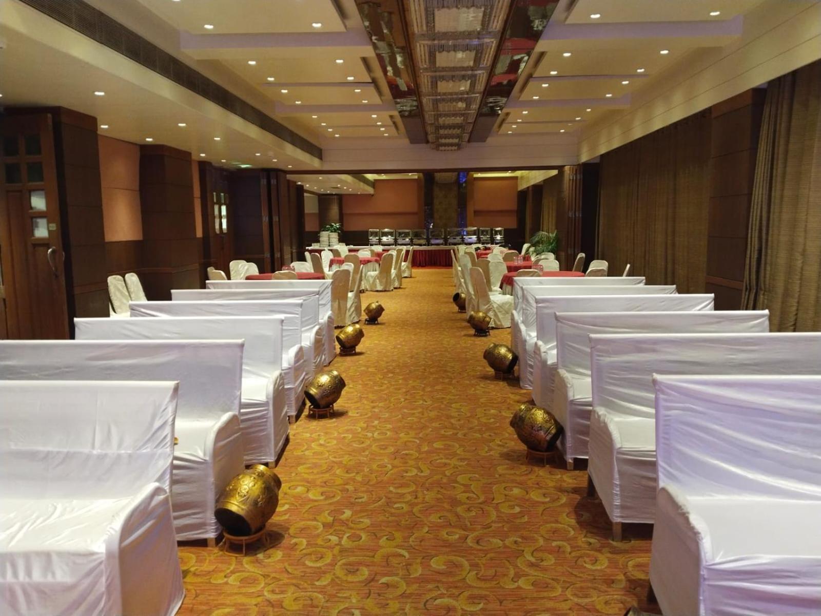 The President-A Boutique Hotel Ahmedabad Esterno foto