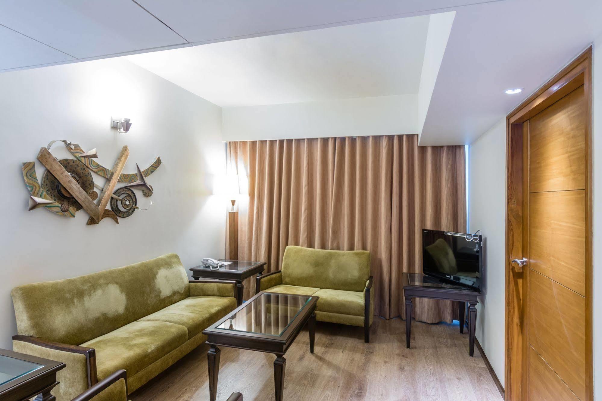 The President-A Boutique Hotel Ahmedabad Esterno foto